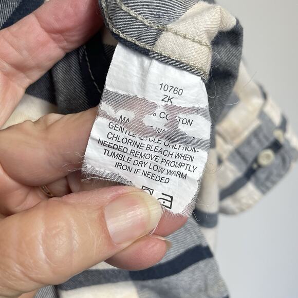 CC Filson Wildwood Shirt Men’s XL Black Tan Plaid Midweight 100% Cotton Workwear - Picture 10 of 10